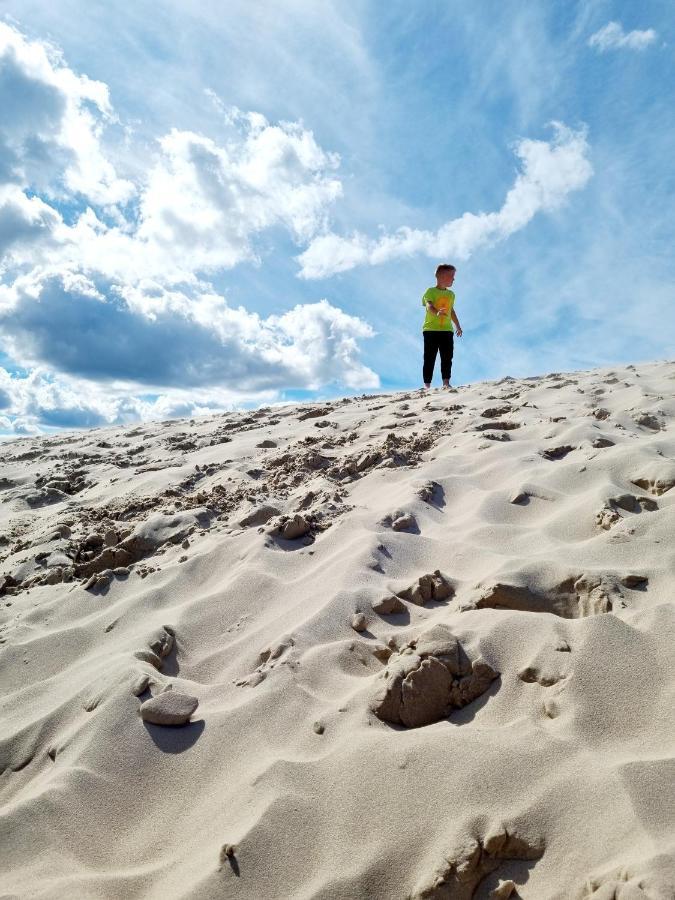 Siedlisko Na Wydmach, Domki Klimatyzowane Łeba Exteriör bild
